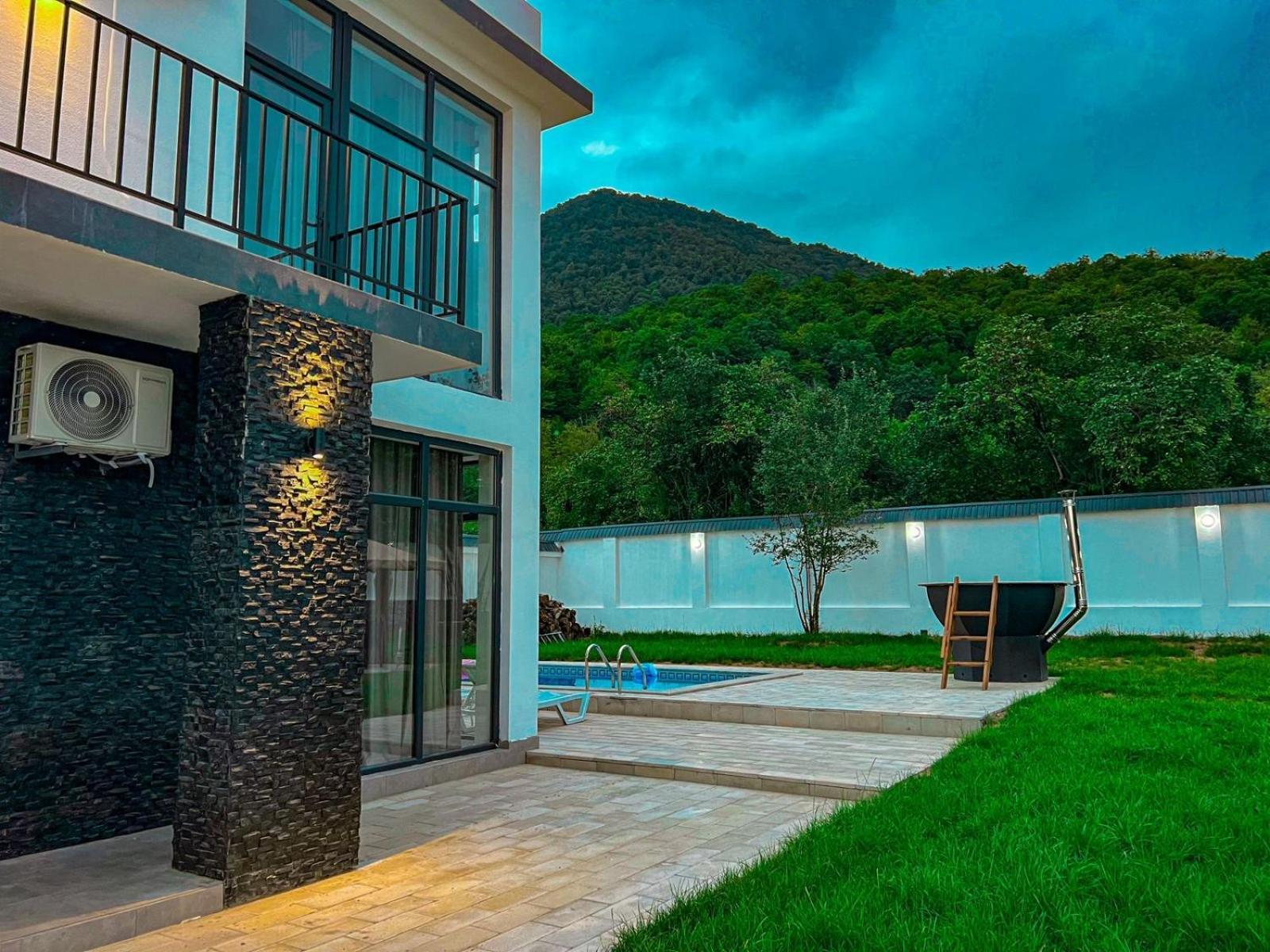 Qafqaz White Mountain Villa Qax Exterior photo